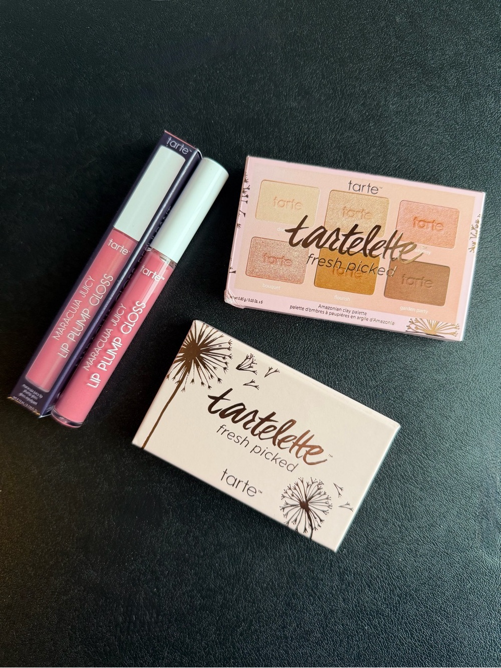 BNIB Tarte Bundle - Tartelette Fresh Picked Eyeshadow Palette & Lip Plump Gloss